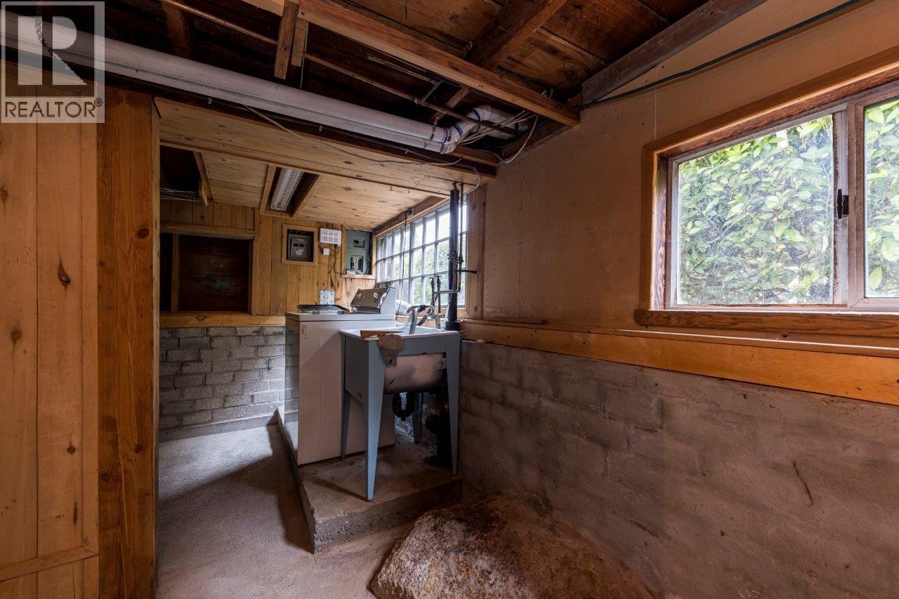 292 E St. James Road, North Vancouver, British Columbia  V7N 1L2 - Photo 30 - R3150522