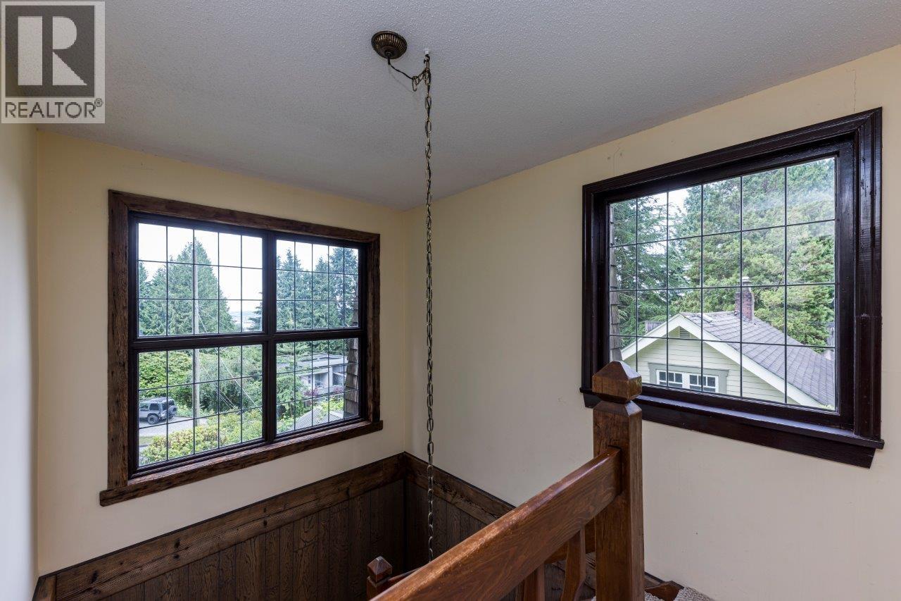 292 E St. James Road, North Vancouver, British Columbia  V7N 1L2 - Photo 20 - R3150522