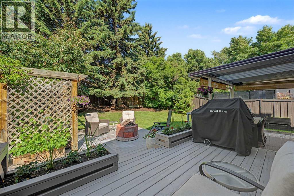 75 Deerbrook Road Se, Calgary, Alberta  T2J 6G5 - Photo 46 - A2328881