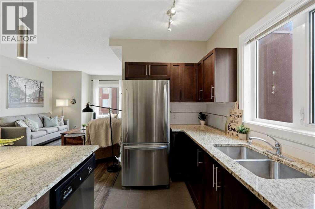 2201, 604 East Lake Boulevard NE, Airdrie, Alberta  T4A 0G6 - Photo 5 - A2332108