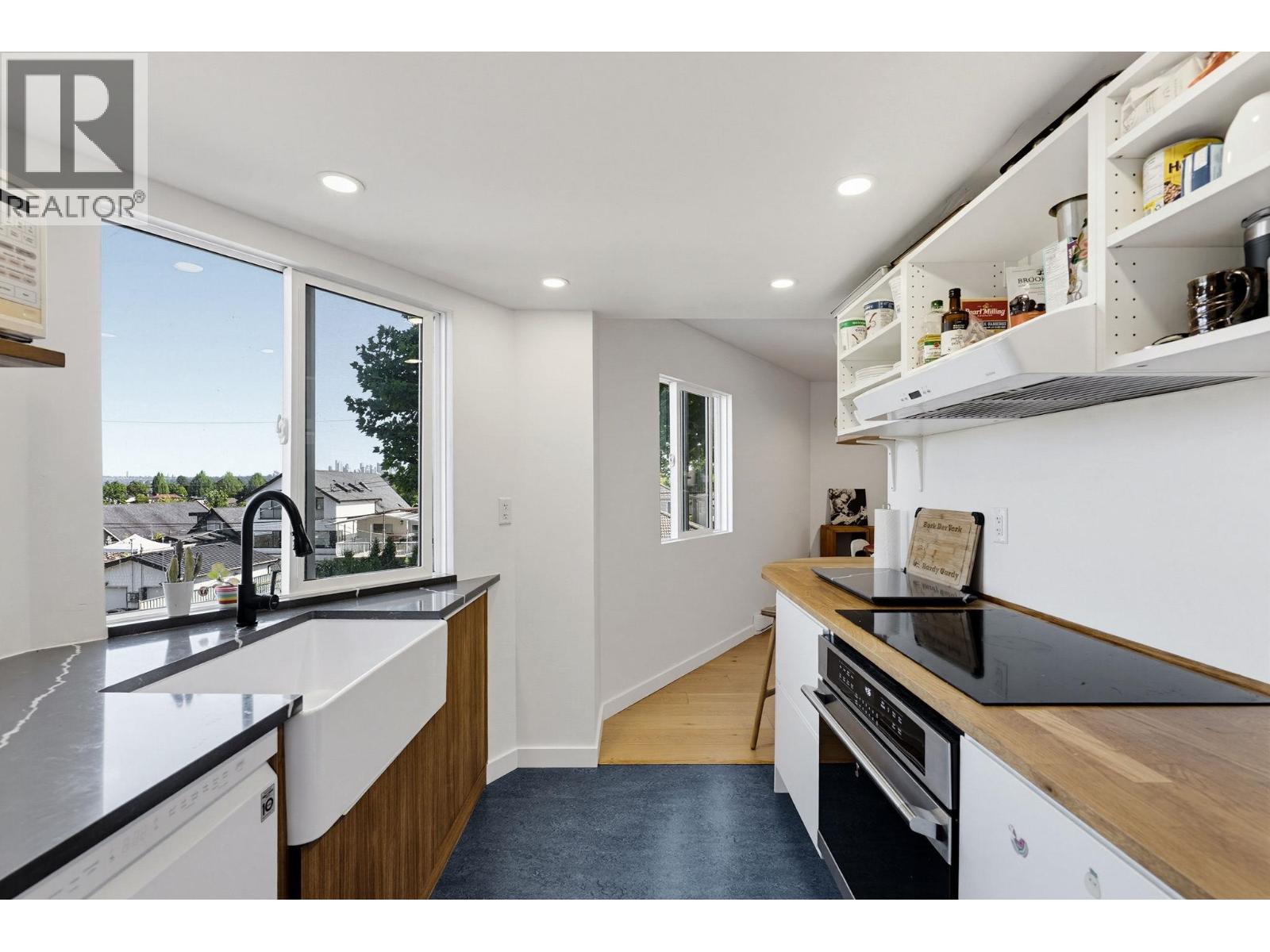 219 2910 E Pender Street, Vancouver, British Columbia  V5K 2C3 - Photo 9 - R3150615