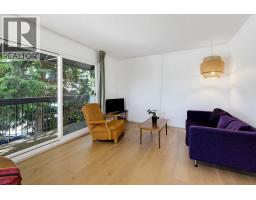 219 2910 E PENDER STREET, Vancouver, British Columbia