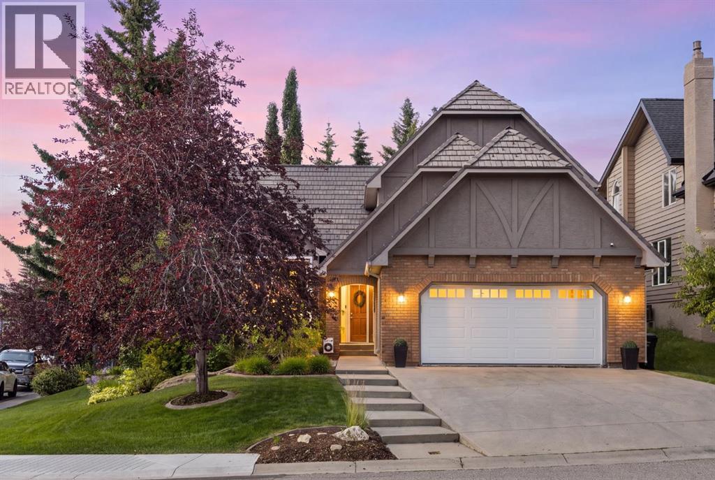 440 Coach Light Bay SW, Calgary, Alberta  T3H 1Z2 - Photo 1 - A2332924