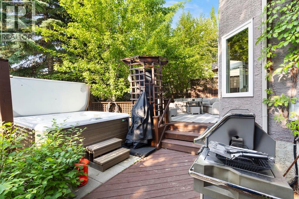 440 Coach Light Bay SW, Calgary, Alberta  T3H 1Z2 - Photo 40 - A2332924