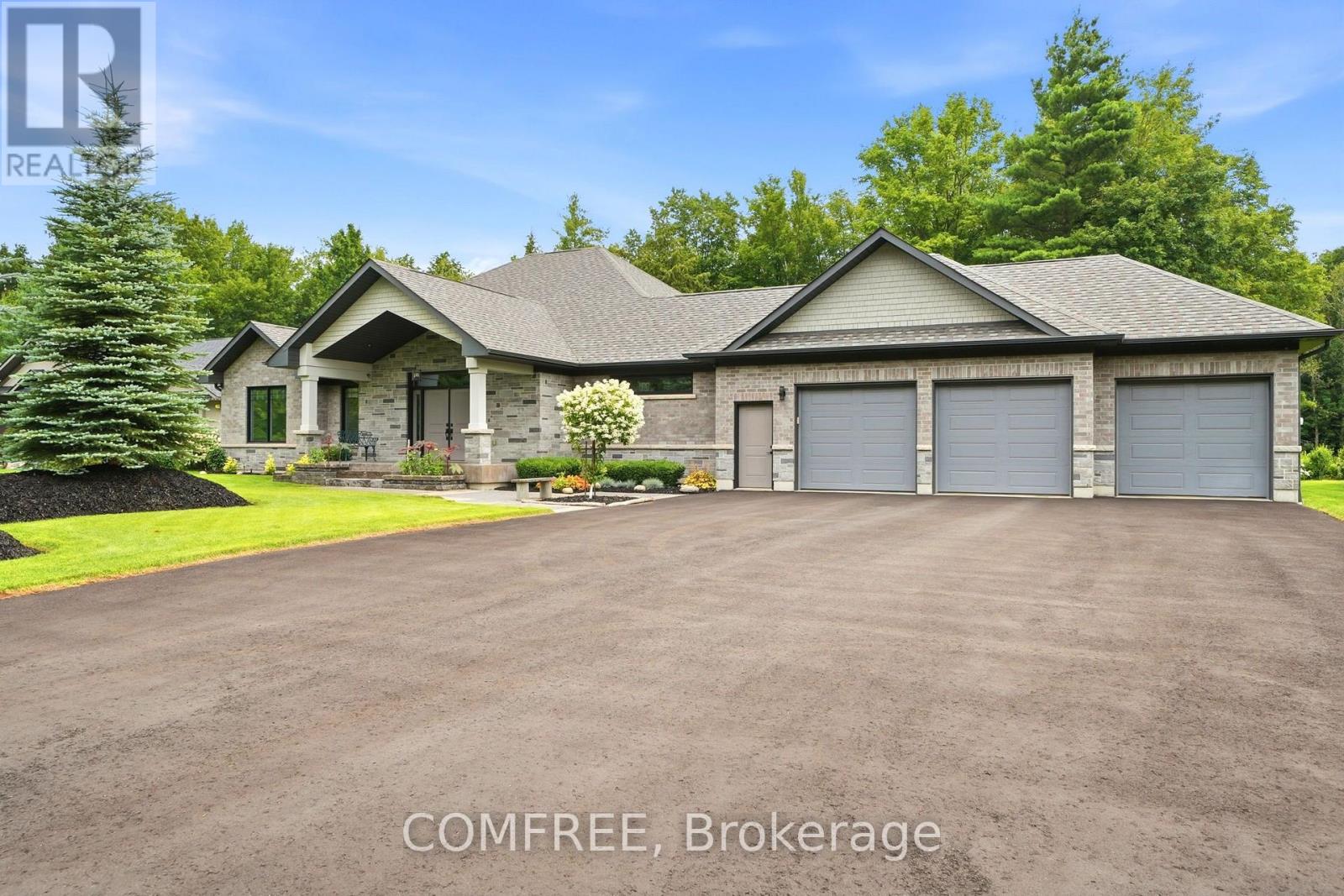 46 MARNI LANE, Springwater, Ontario
