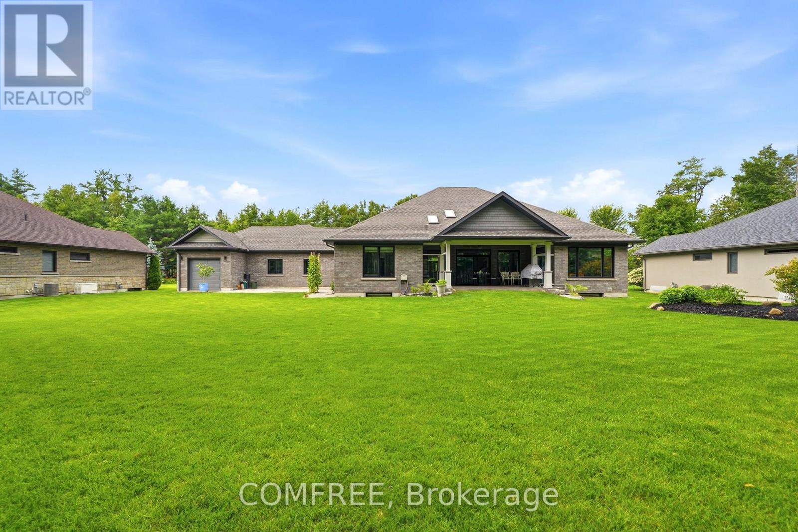 46 Marni Lane, Springwater, Ontario  L0L 2K0 - Photo 3 - S13614398