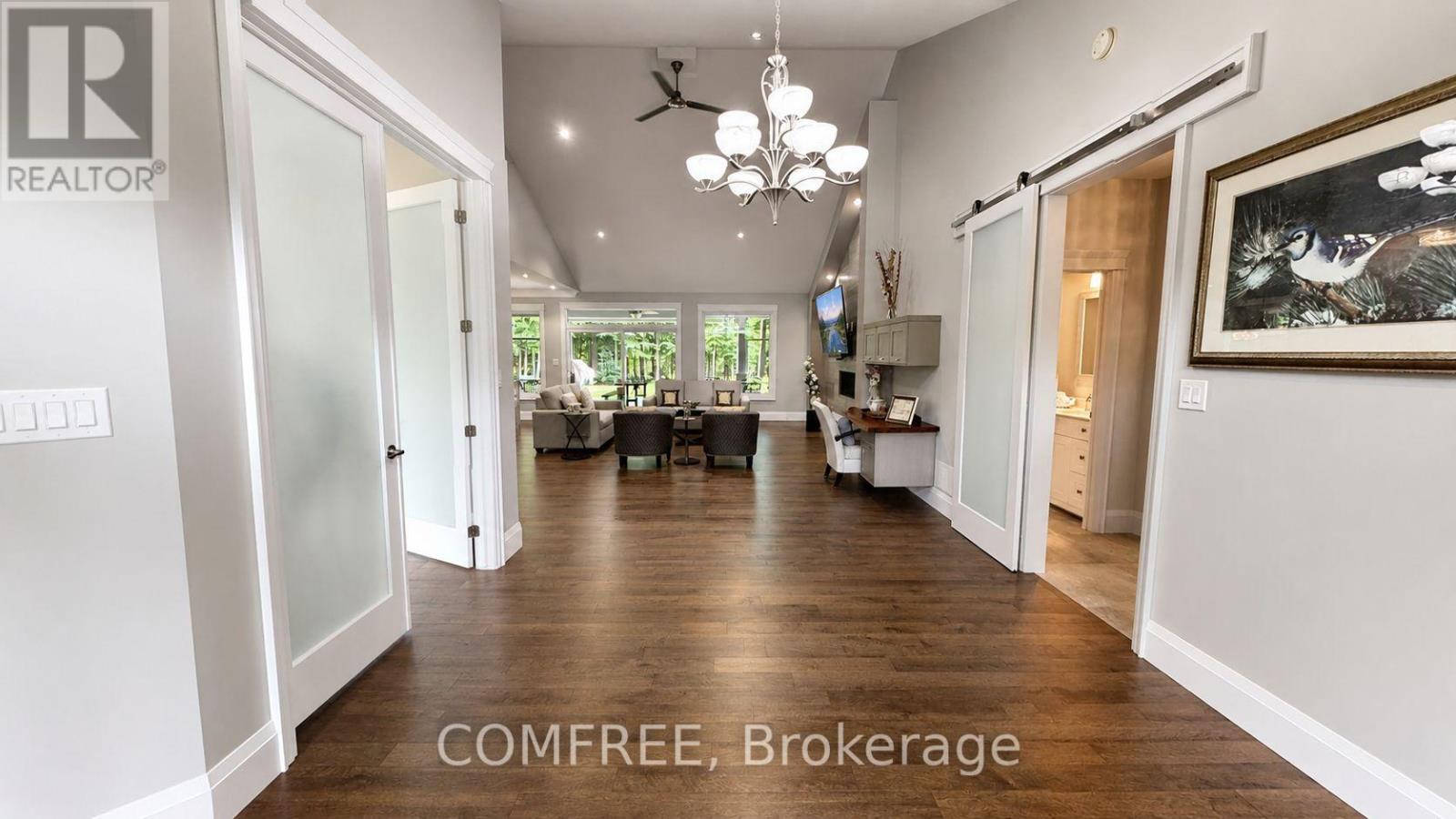 46 Marni Lane, Springwater, Ontario  L0L 2K0 - Photo 4 - S13614398