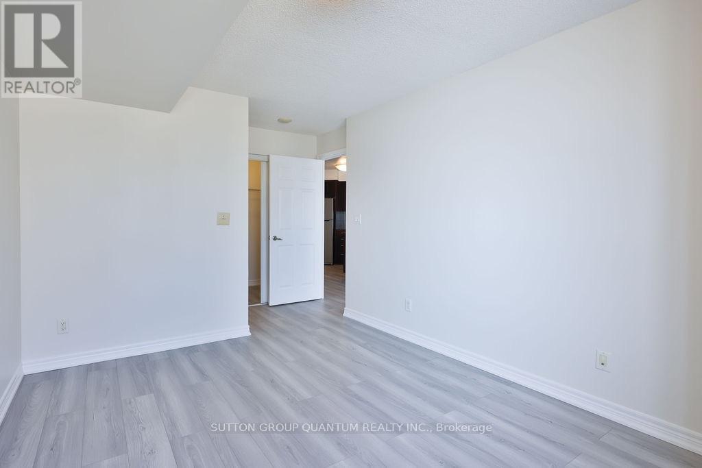 1602 - 310 Burnhamthorpe Road W, Mississauga, Ontario  L5B 4P9 - Photo 25 - W13614404