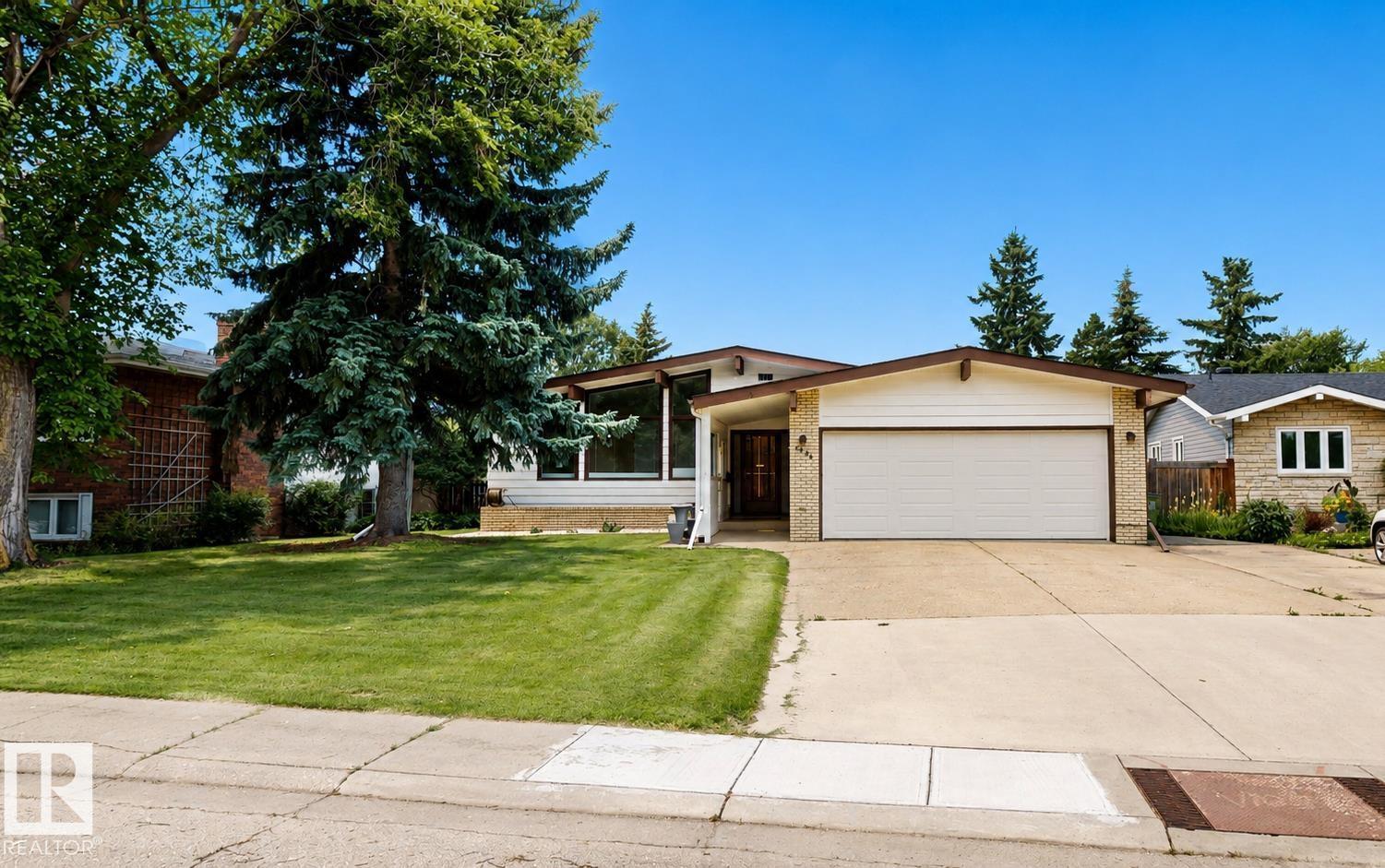 3536 105A ST NW, Edmonton, Alberta