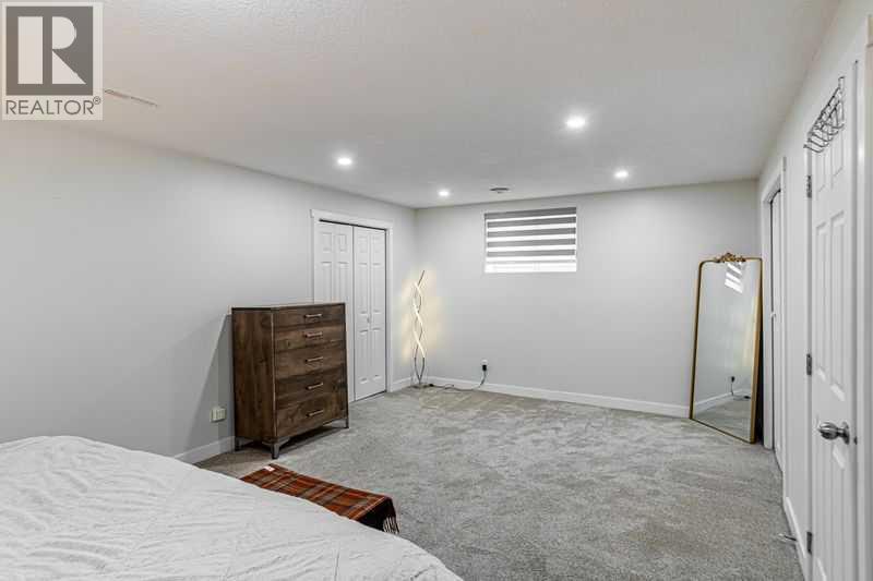 8389 Saddleridge Drive Ne, Calgary, Alberta  T3J 4W9 - Photo 27 - A2331440