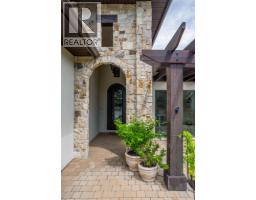 3567 Lakeshore Road, Kelowna, British Columbia  V1W 3K1 - Photo 12 - 10395108