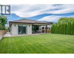3567 Lakeshore Road, Kelowna, British Columbia  V1W 3K1 - Photo 55 - 10395108