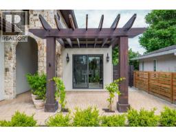 3567 Lakeshore Road, Kelowna, British Columbia  V1W 3K1 - Photo 9 - 10395108