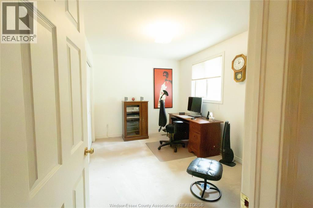 2485 Youngstown Street, Windsor, Ontario  N9E 4L7 - Photo 29 - 26018183