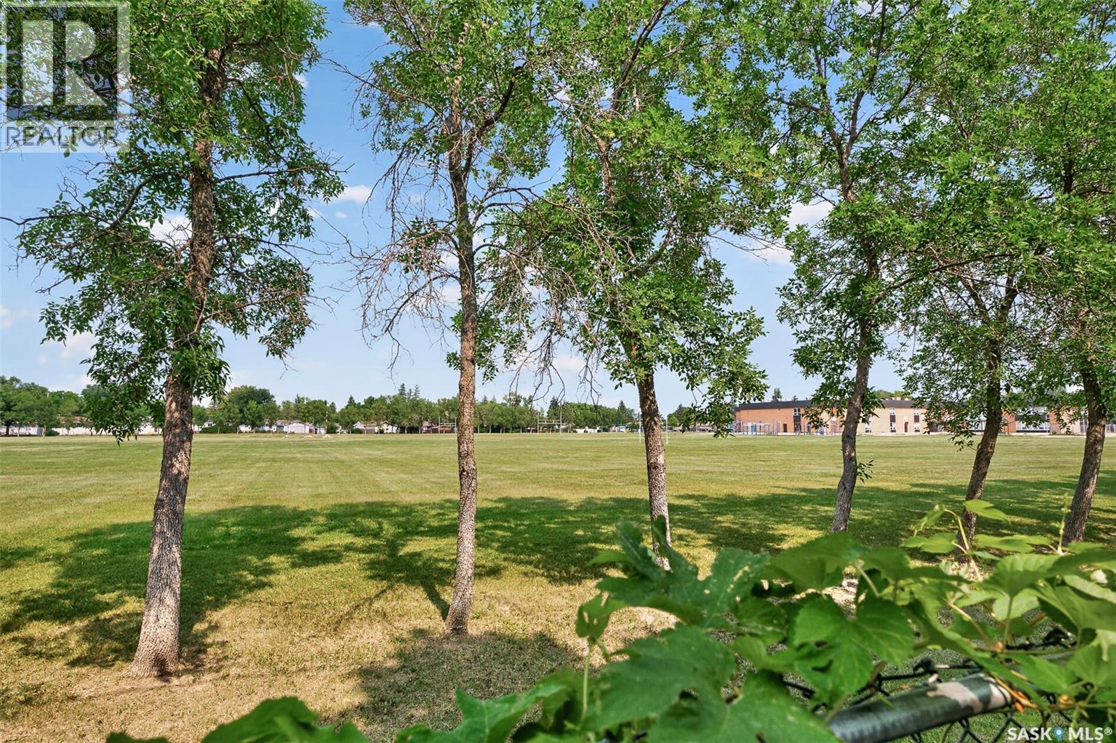 1246 Carleton Street, Moose Jaw, Saskatchewan  S6H 3A6 - Photo 53 - SK043924