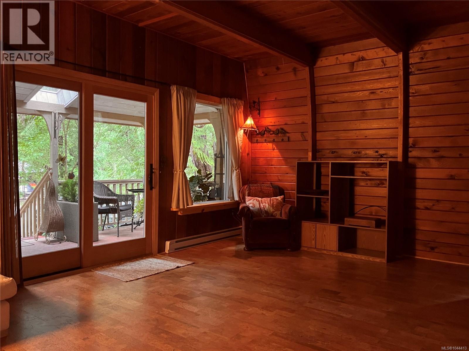 387 Lyngail Pl, Gabriola Island, British Columbia  V0R 1X1 - Photo 12 - 1044413