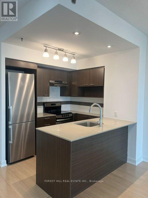 611 - 320 Tweedsmuir Avenue, Toronto, Ontario  M5P 2Y3 - Photo 8 - C13605792