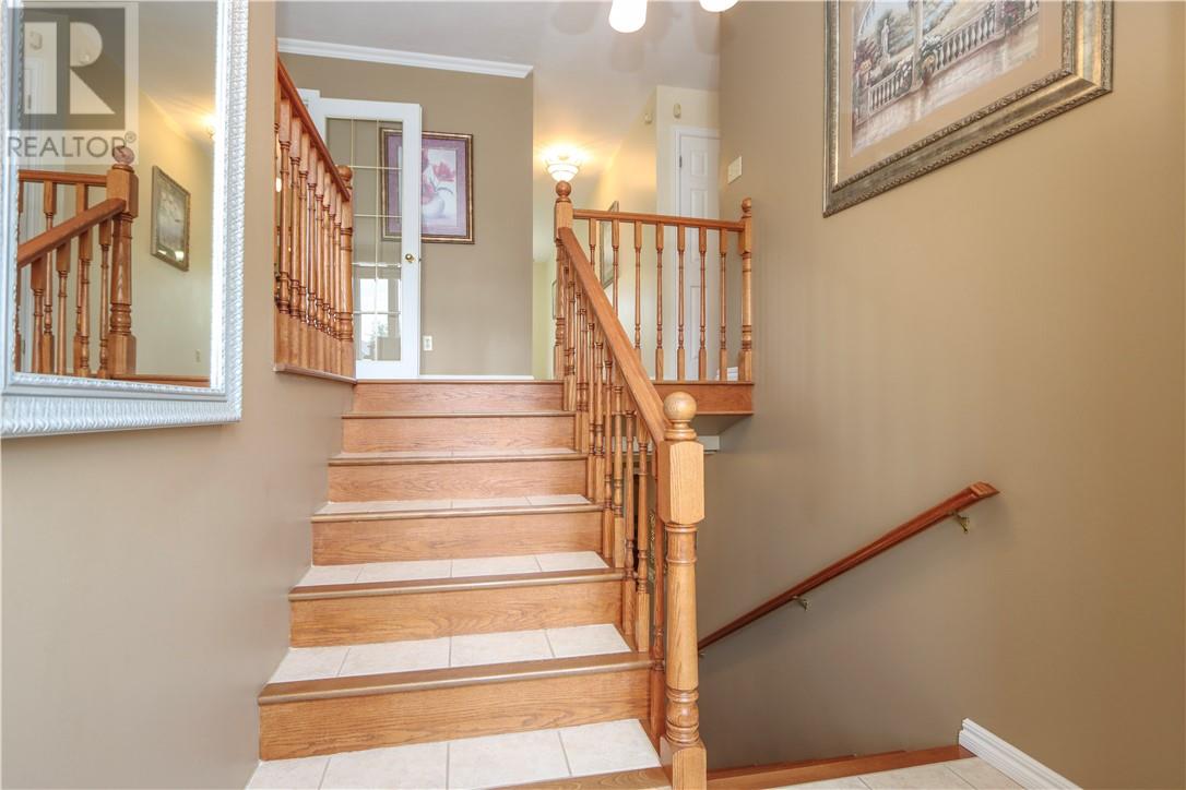 576 Moonrock Avenue, Sudbury, Ontario  P3C 5Z5 - Photo 3 - 2129510