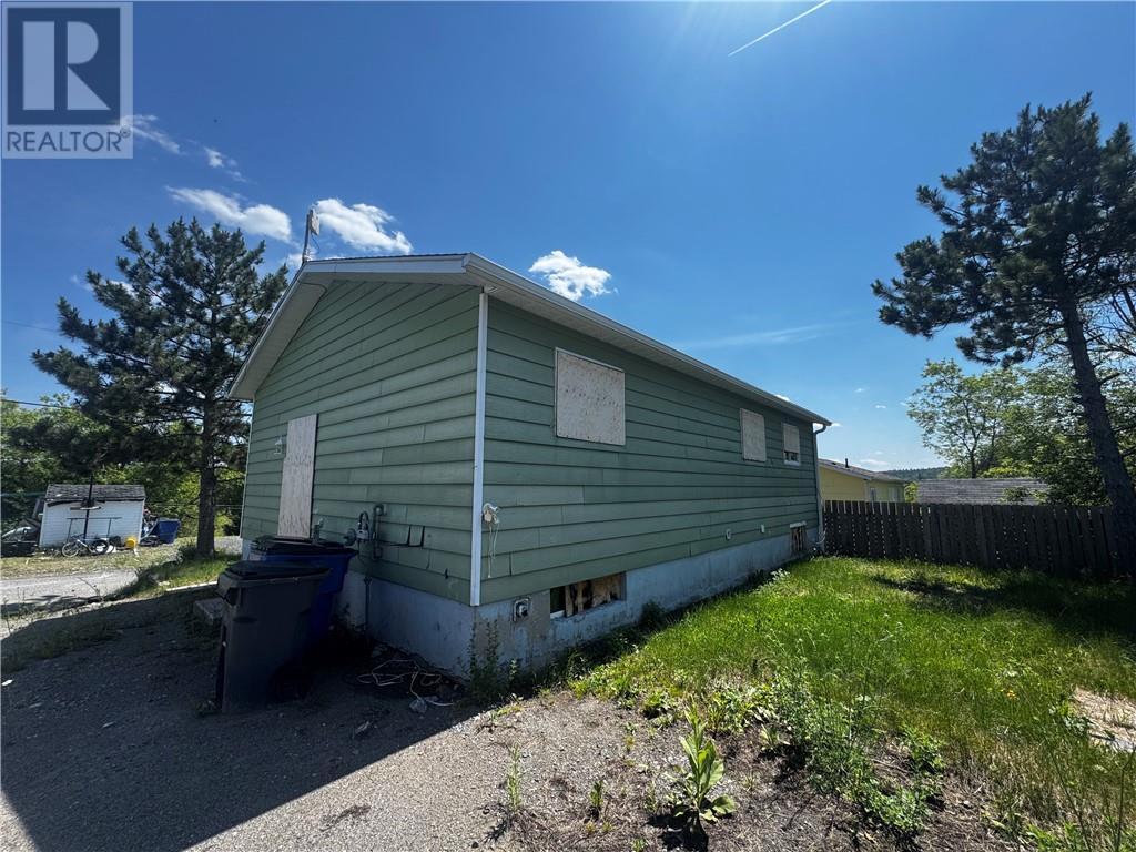 8 Park Street, Cobalt, Ontario  P0J 1C0 - Photo 3 - 2129441