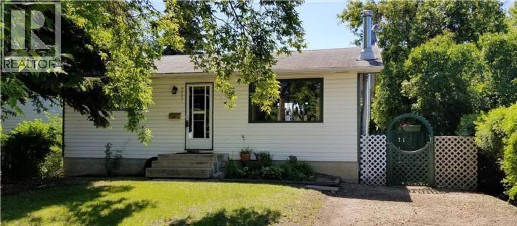 9321 101 Avenue, Grande Prairie, Alberta  T8W 0W5 - Photo 2 - A2313287