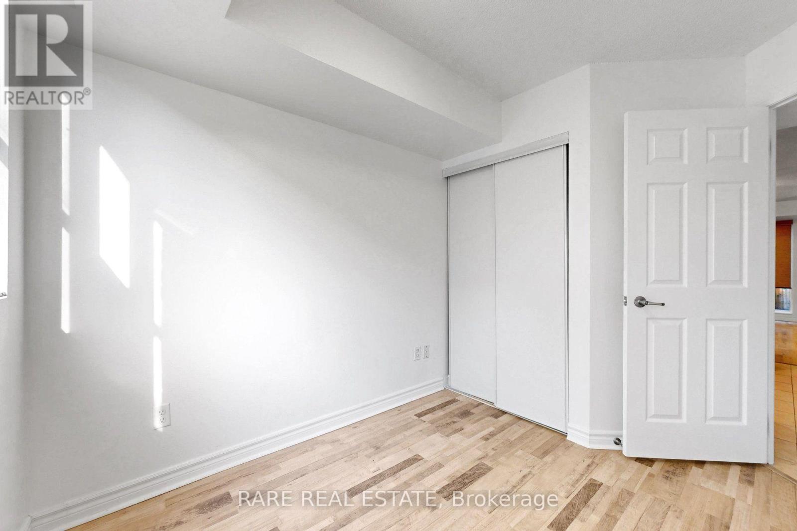 140 - 21 Ruttan Street, Toronto, Ontario  M6P 0A1 - Photo 10 - C13614514