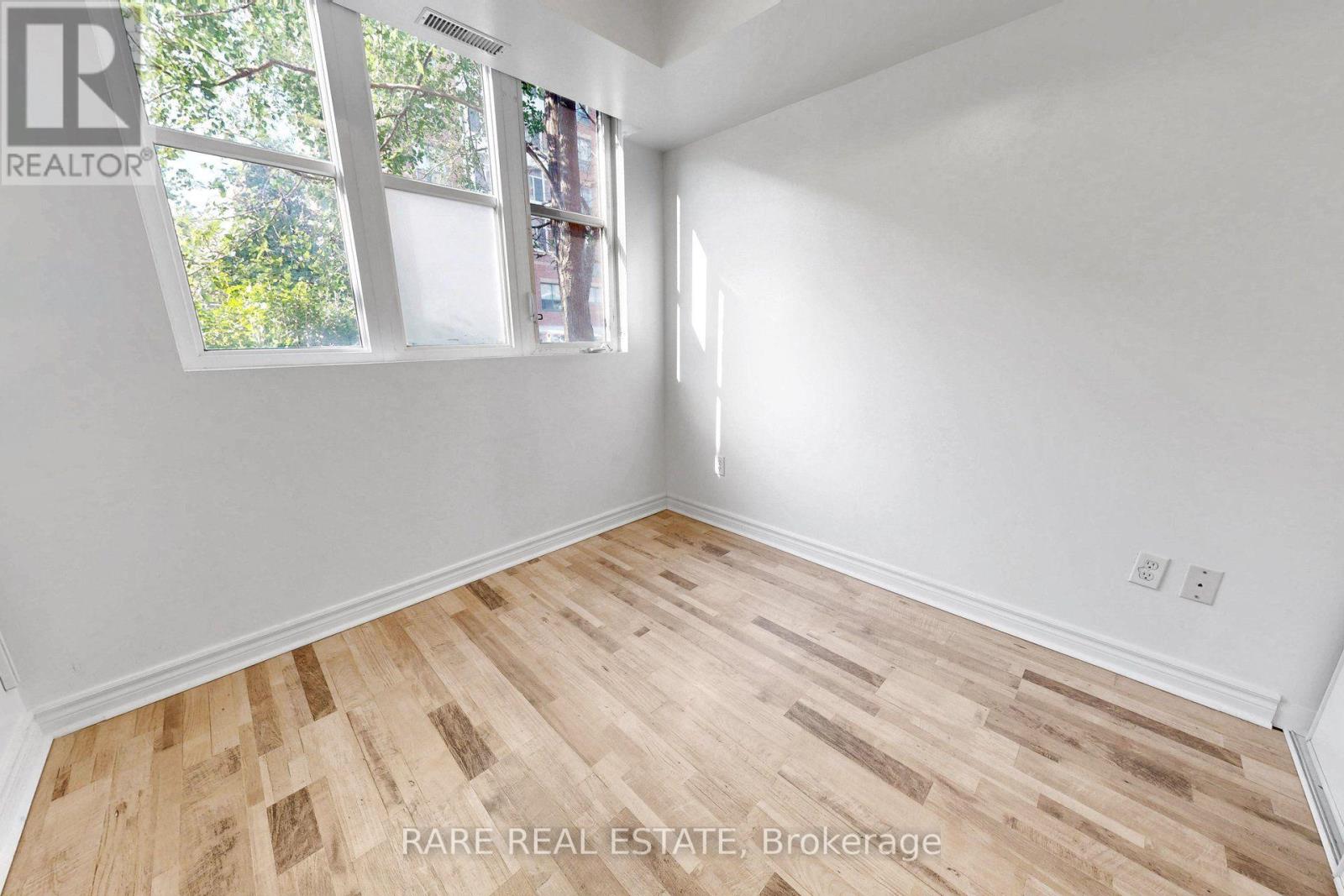 140 - 21 Ruttan Street, Toronto, Ontario  M6P 0A1 - Photo 11 - C13614514