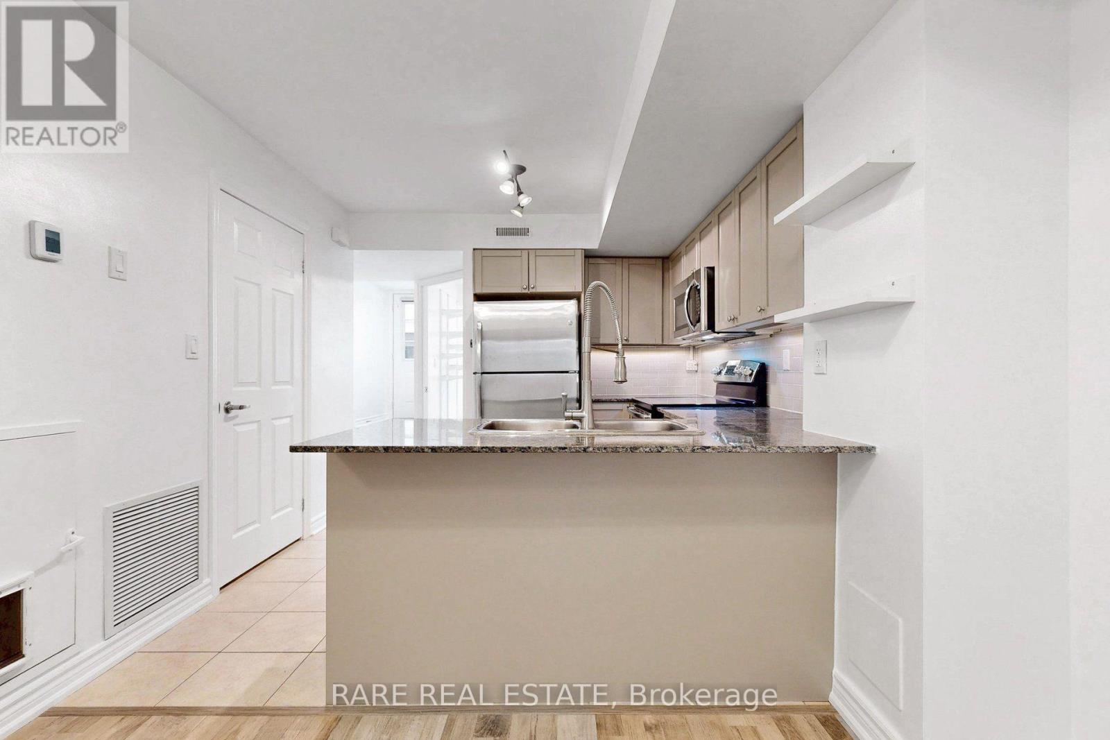 140 - 21 Ruttan Street, Toronto, Ontario  M6P 0A1 - Photo 20 - C13614514