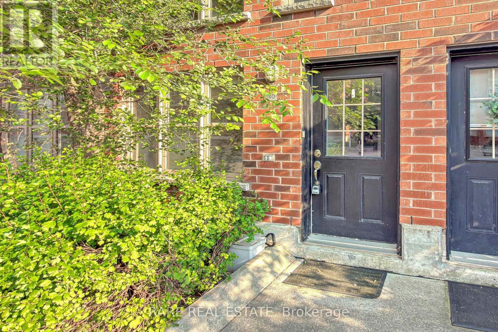140 - 21 Ruttan Street, Toronto, Ontario  M6P 0A1 - Photo 5 - C13614514