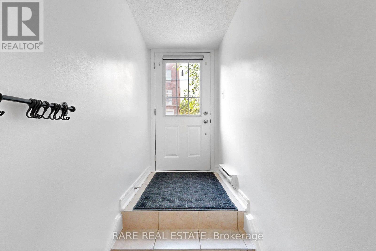 140 - 21 Ruttan Street, Toronto, Ontario  M6P 0A1 - Photo 6 - C13614514