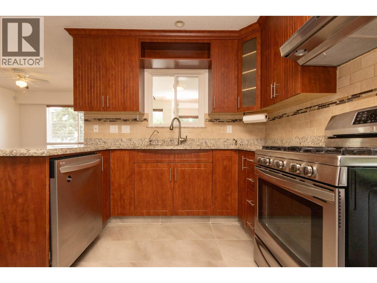 10620 Seaham Crescent, Richmond, British Columbia  V7A 3Y7 - Photo 12 - R3146614