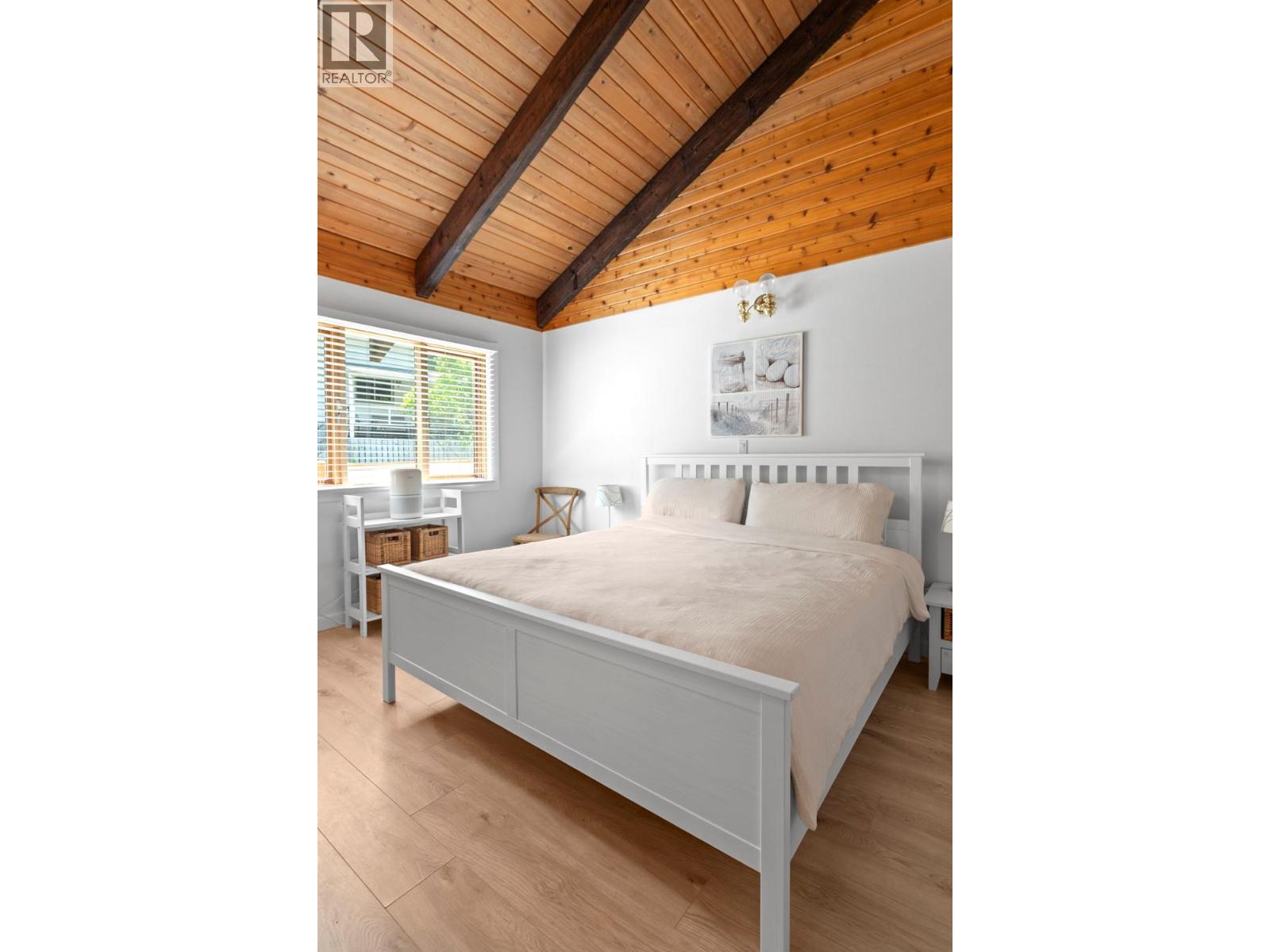 10215 Twin Bays Road, Twin Bays, British Columbia  V0B 1A1 - Photo 19 - 10396001