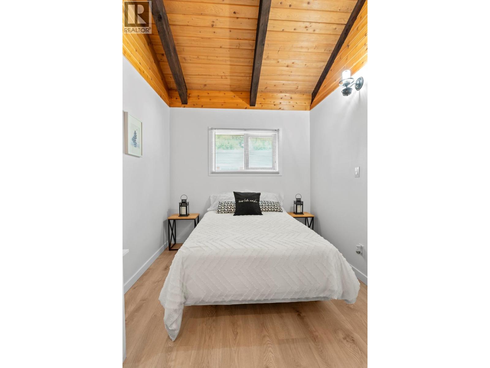 10215 Twin Bays Road, Twin Bays, British Columbia  V0B 1A1 - Photo 21 - 10396001