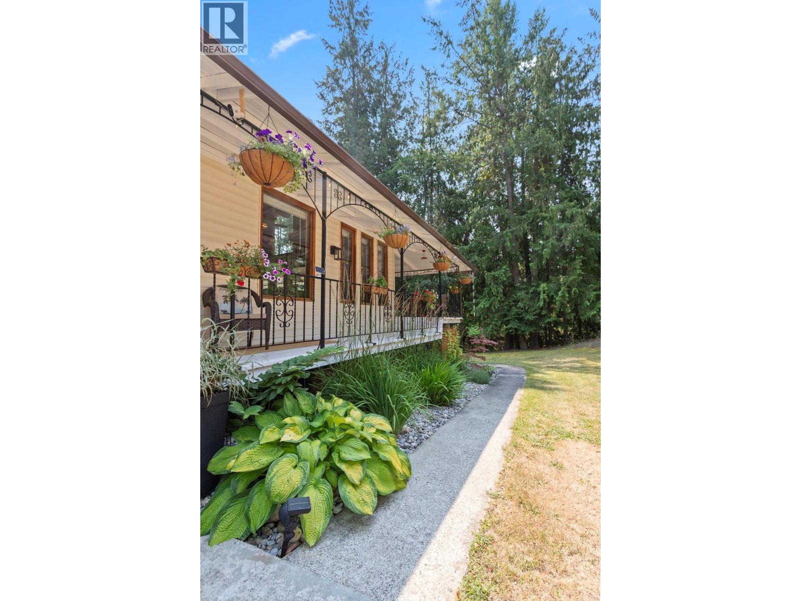 10215 Twin Bays Road, Twin Bays, British Columbia  V0B 1A1 - Photo 35 - 10396001