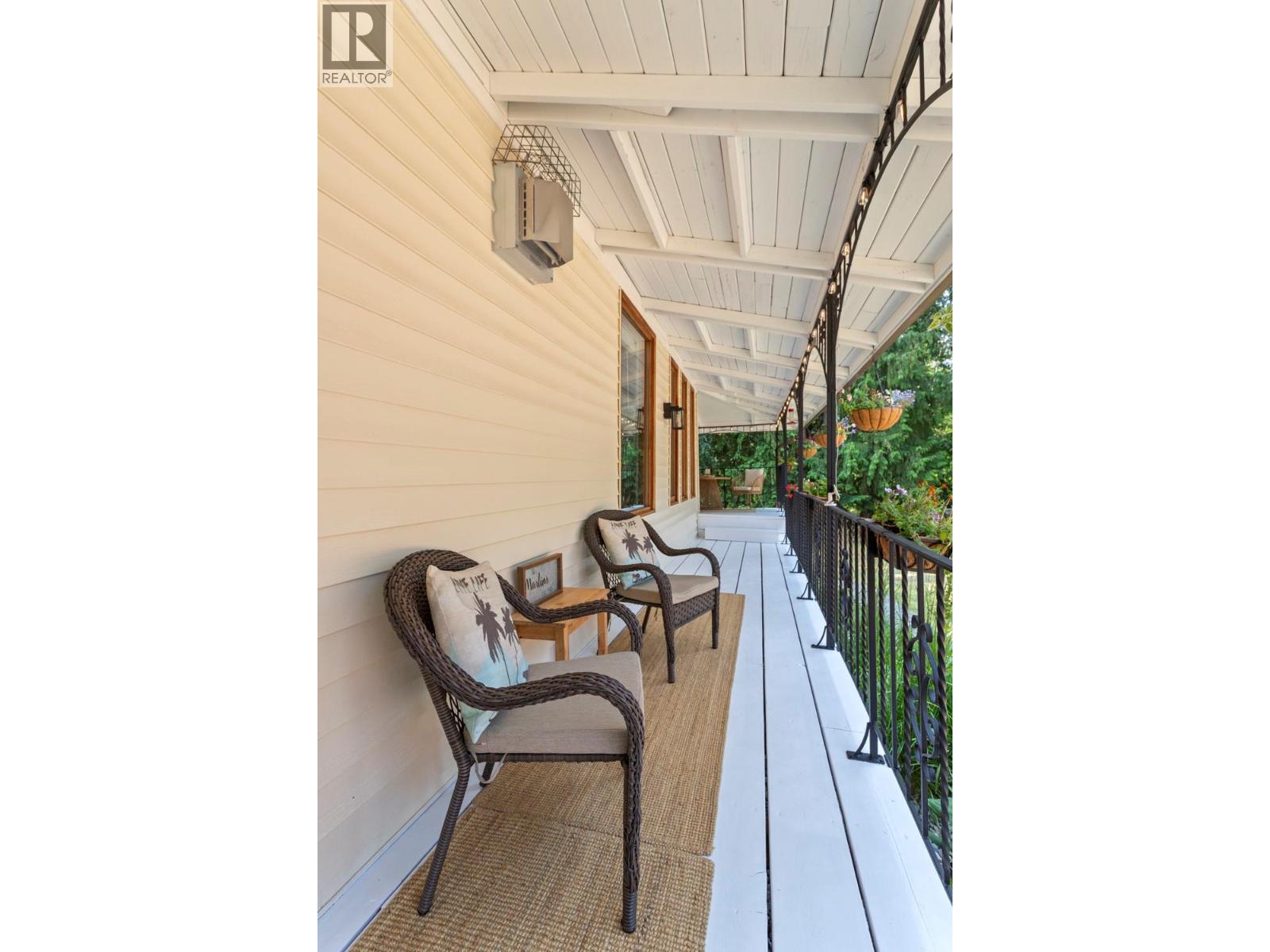 10215 Twin Bays Road, Twin Bays, British Columbia  V0B 1A1 - Photo 29 - 10396001