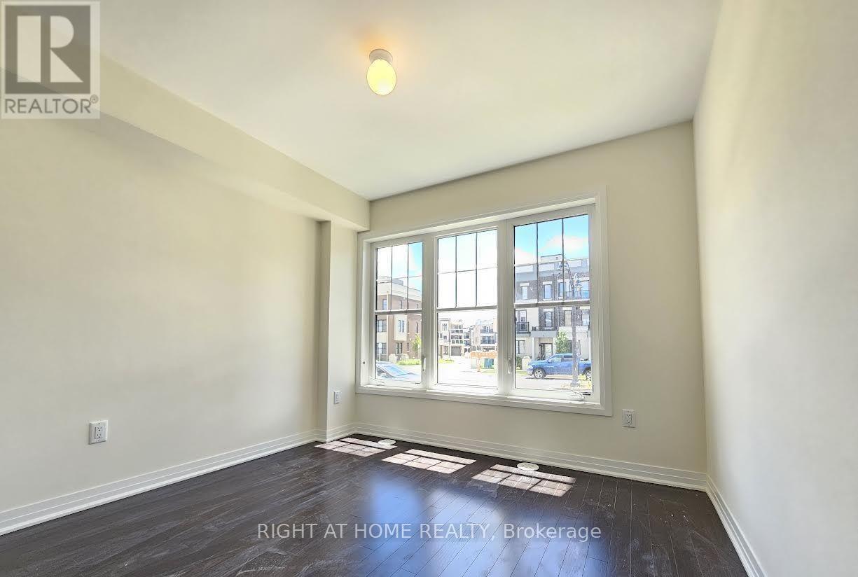 8 Clarington Boulevard, Clarington, Ontario  L1C 7E5 - Photo 3 - E13614502