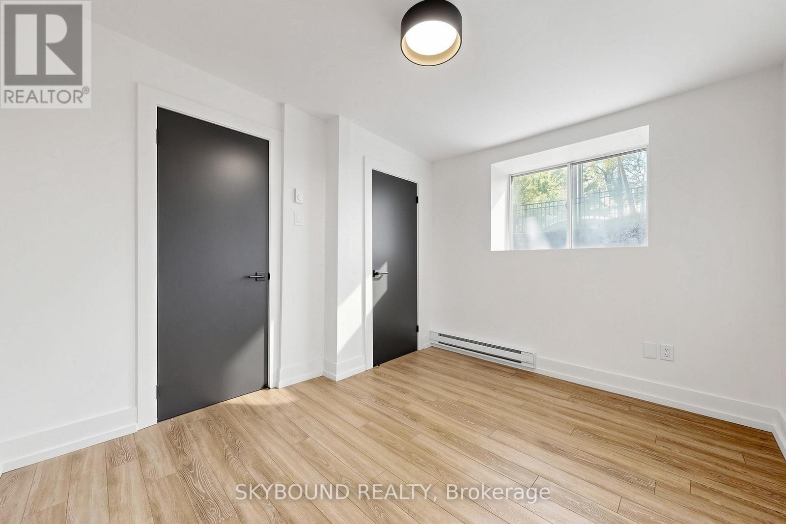B - 139 Wineva Avenue, Toronto, Ontario  M4E 2T3 - Photo 11 - E13614524