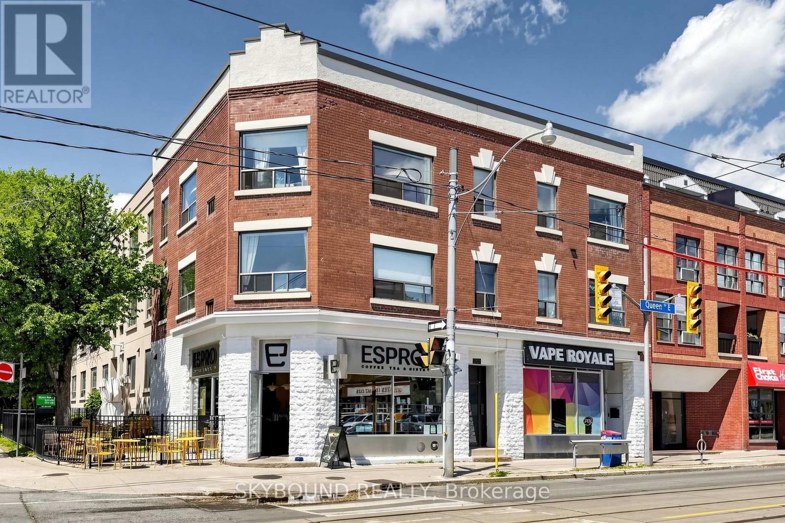 B - 139 Wineva Avenue, Toronto, Ontario  M4E 2T3 - Photo 17 - E13614524