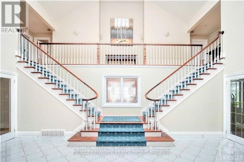 23 Davidson Drive, Ottawa, Ontario  K1J 6L7 - Photo 2 - X13614536