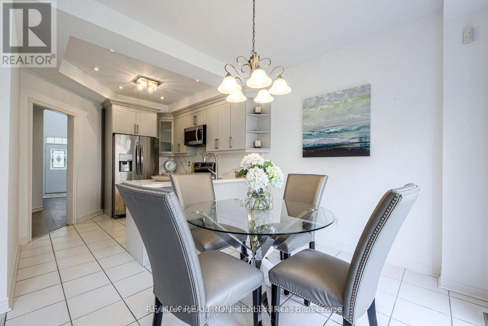 Upper - 269 Treasure Road E, Vaughan, Ontario  L6A 3K8 - Photo 19 - N13614466