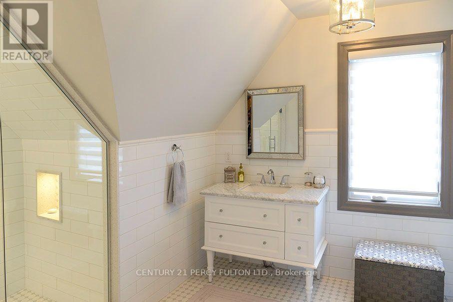 Coach House - 44 Hawkridge Avenue, Markham, Ontario  L3P 1V9 - Photo 10 - N13614486