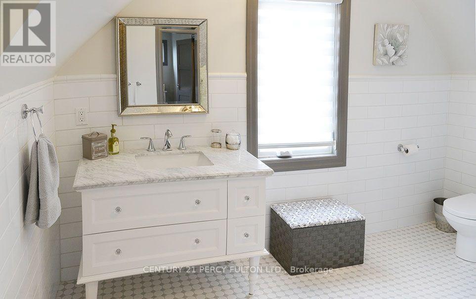 Coach House - 44 Hawkridge Avenue, Markham, Ontario  L3P 1V9 - Photo 7 - N13614486