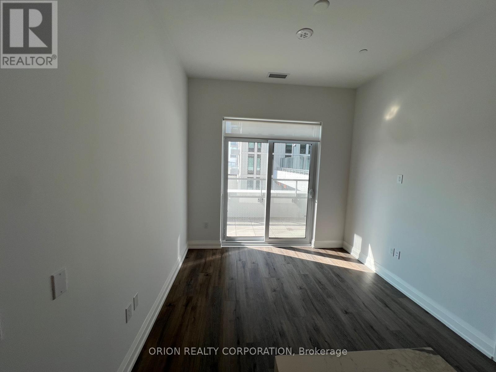 310 - 5 Meadowdale Road, Vaughan, Ontario  L4K 0C7 - Photo 4 - N13614574