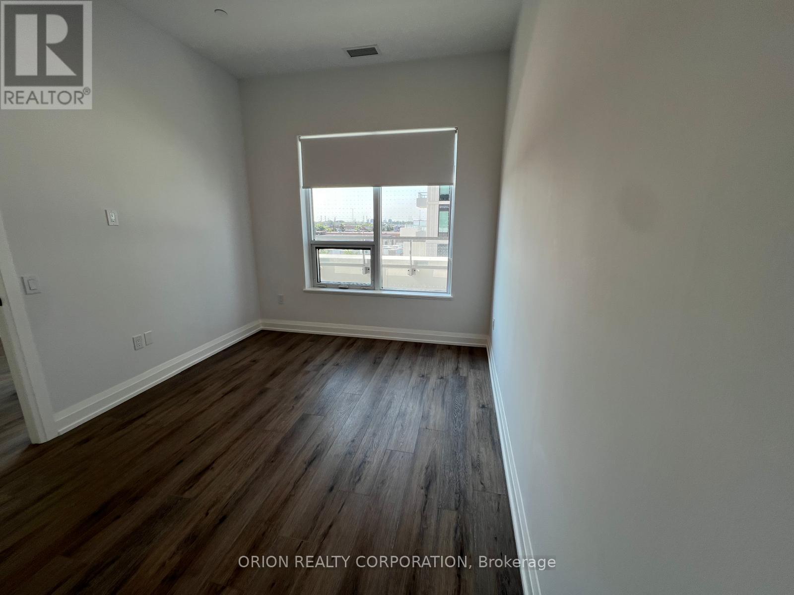310 - 5 Meadowdale Road, Vaughan, Ontario  L4K 0C7 - Photo 9 - N13614574