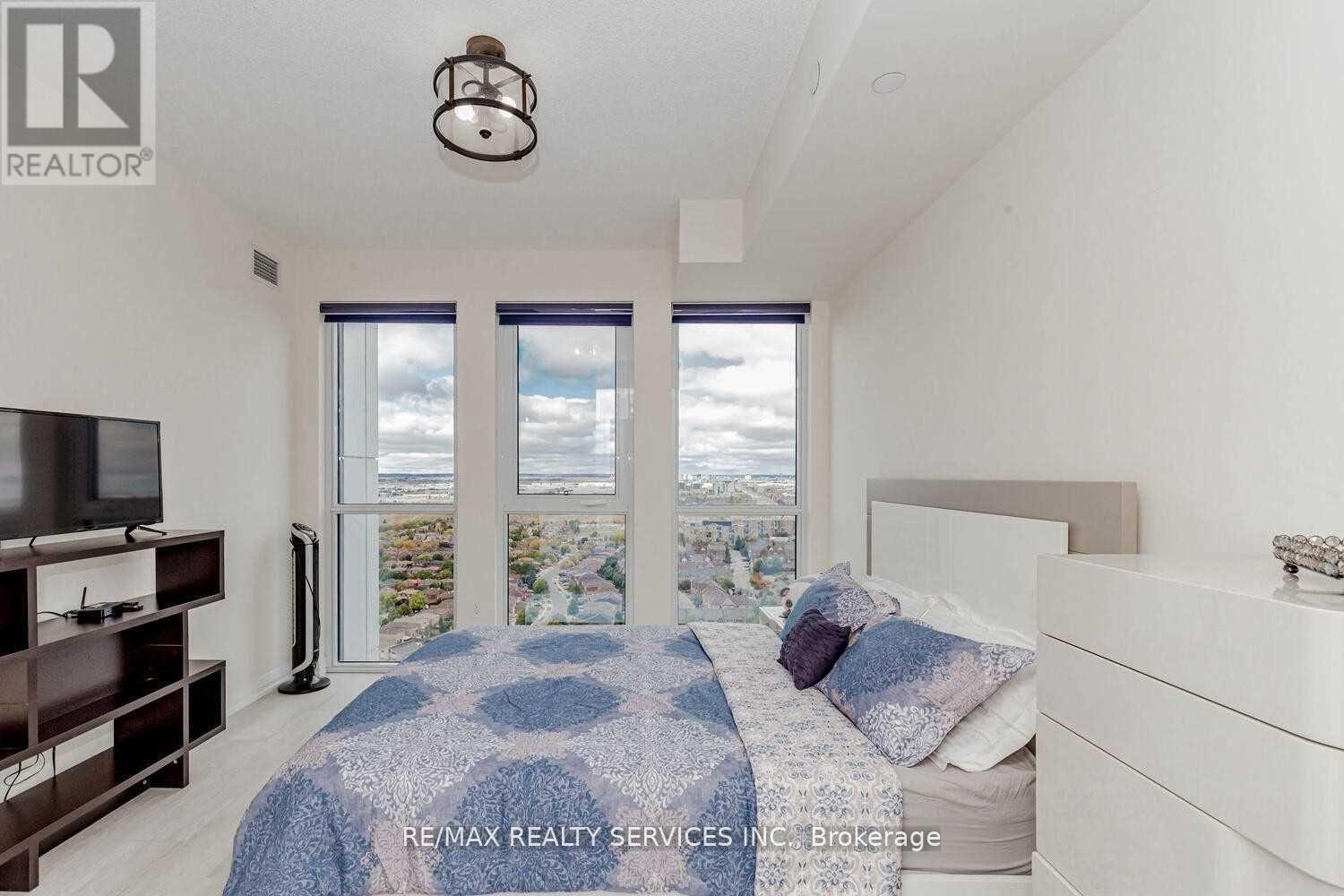 2517 - 35 Watergarden Drive, Mississauga, Ontario  L5R 0G8 - Photo 18 - W13614460