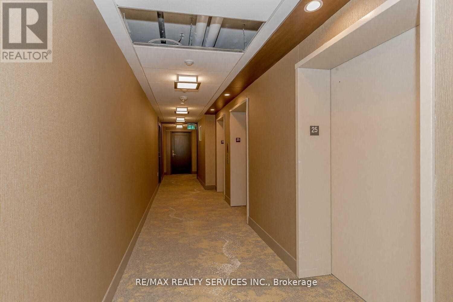 2517 - 35 Watergarden Drive, Mississauga, Ontario  L5R 0G8 - Photo 5 - W13614460