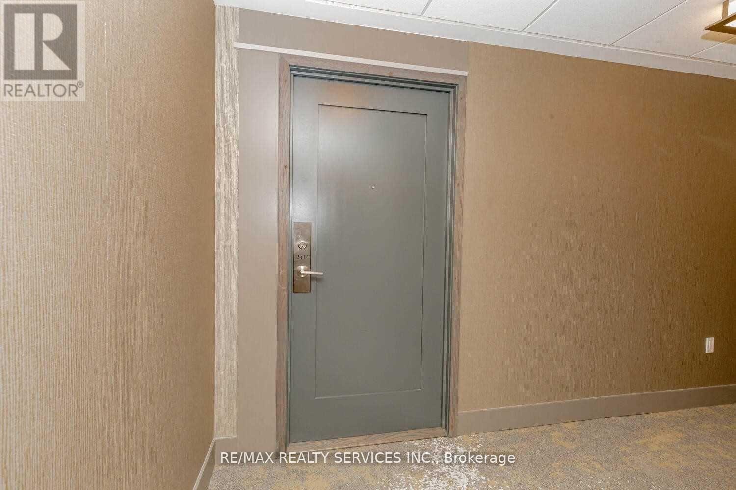 2517 - 35 Watergarden Drive, Mississauga, Ontario  L5R 0G8 - Photo 6 - W13614460