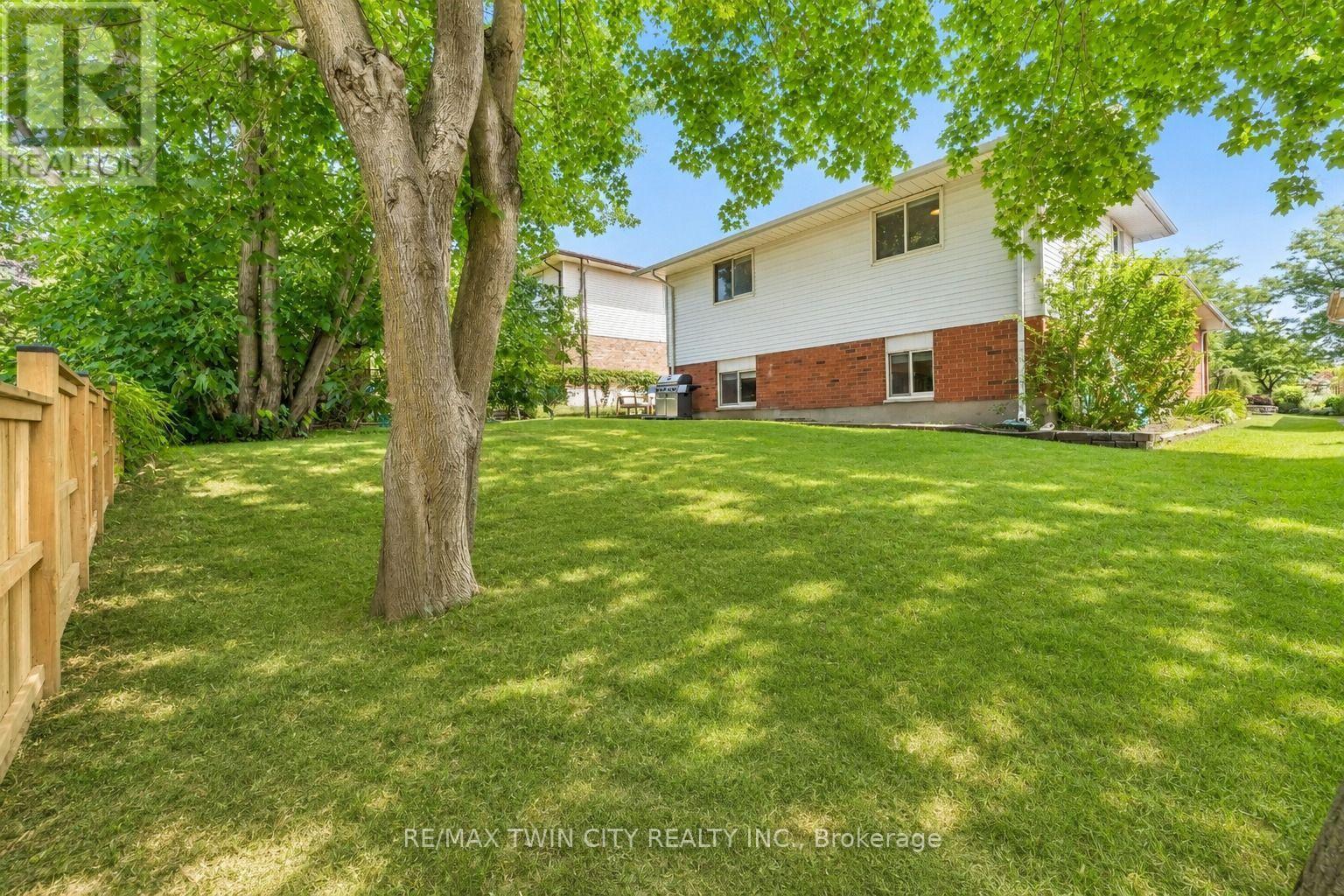 131 Brierdale Drive, Kitchener, Ontario  N2A 3S8 - Photo 35 - X13614498