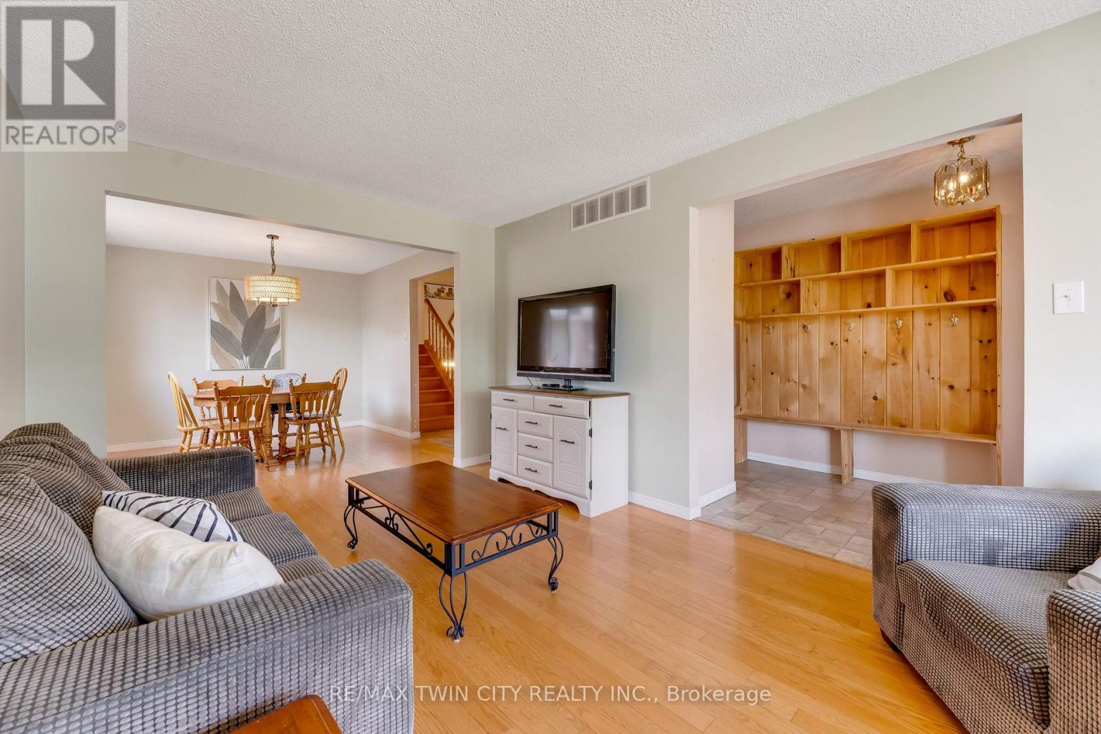 131 Brierdale Drive, Kitchener, Ontario  N2A 3S8 - Photo 5 - X13614498