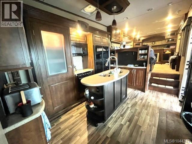 305 200 Corfield St, Parksville, British Columbia  V9P 2H5 - Photo 5 - 1044293