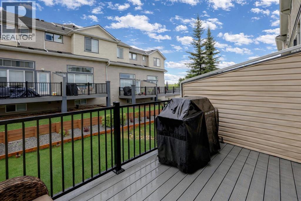 158 Everhollow Heights SW, Calgary, Alberta  T2Y 5B3 - Photo 8 - A2317504